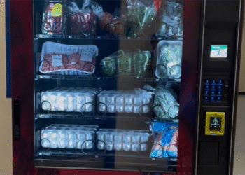 ¿Un máquina expendedora de alimentos gratis? Ya es una realidad en este país