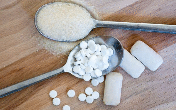 ¿Edulcorantes son más perjudiciales que el azúcar común?