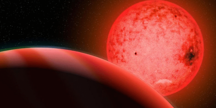 Estudian si estrella gigante roja podría haber devorado a uno de sus planetas