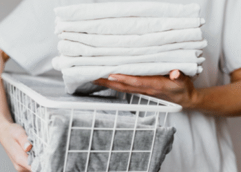 Cómo evitar que la ropa blanca se ponga amarilla con el tiempo