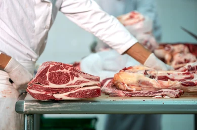 Carnicero de 55 años: «La grasa de la carne es necesaria para una mejor cocción»