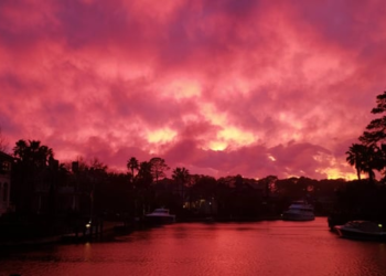 El cielo rosado llama la atención en esta región de América ¿Por qué se pone de este color?