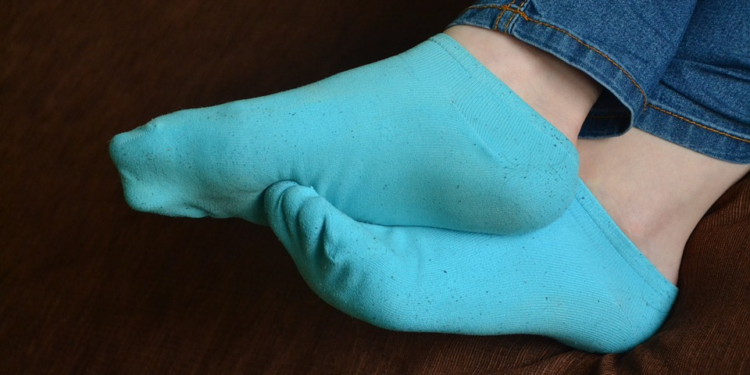 No es buena idea usar el mismo par de calcetines más de una vez ¿Sabes por qué?