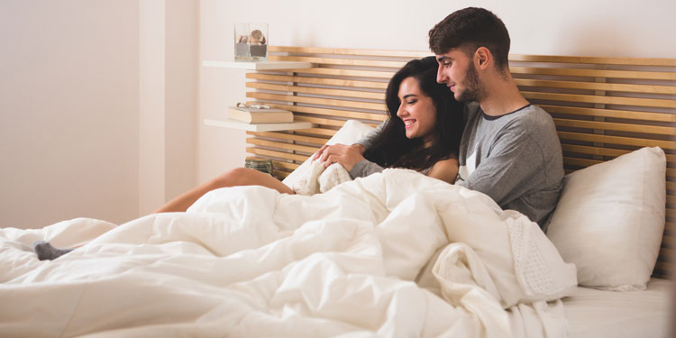 Parejas modernas le dicen adiós a la cama matrimonial