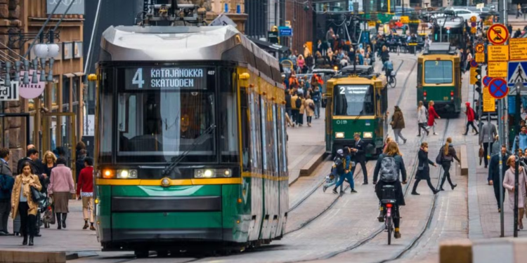 Latinoamericanos en Finlandia explican cómo es vivir en el país más feliz del mundo