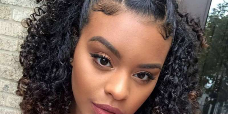 Peinados fáciles para cabello rizado ideales para Año Nuevo