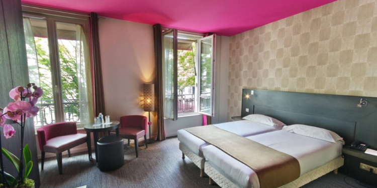 Por remodelación este hotel regala sus muebles