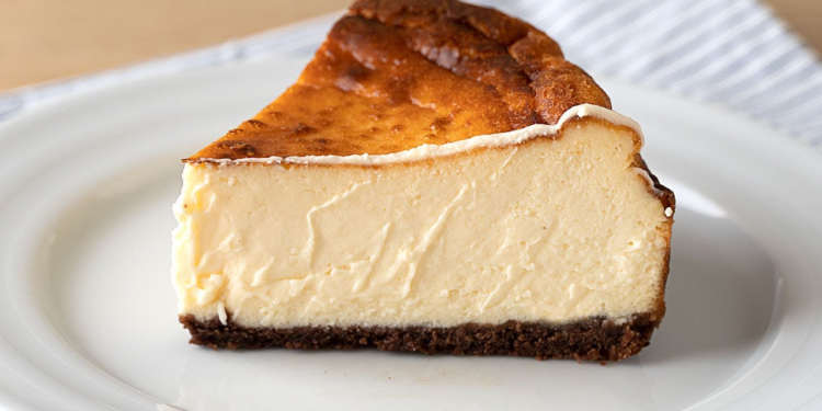 La tarta de Año Nuevo más cremosa sin horno y lista en 5 minutos