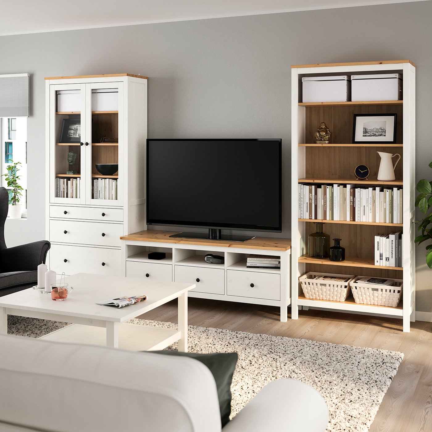 Rack de TV HEMNES, tinte blanco/sepia vidrio incoloro, 326x197 cm - IKEA
