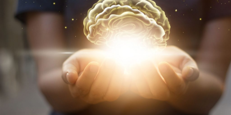 8 fortalezas mentales que son raras hoy en día y que desarrollaron las personas que crecieron en los años 60 y 70