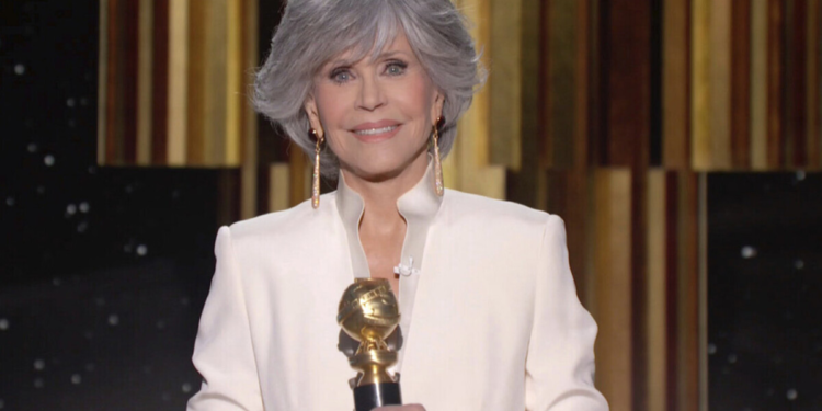 Jane Fonda da las razones de por qué no teñirse el pelo