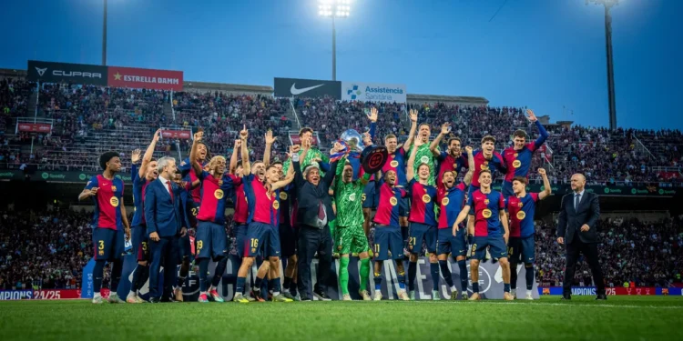 Xodó do Barcelona se rende e escolhe Cristiano Ronaldo para seu time