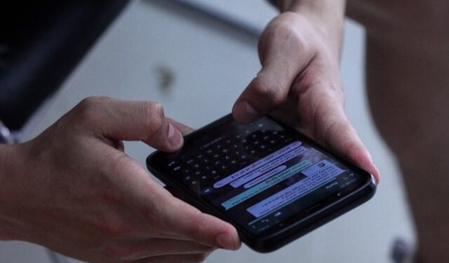 Ficar dando bom dia no WhatsApp pode dizer muito sobre você