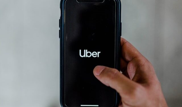 Iniciativa da Uber pode reduzir drasticamente o número de motoristas no Brasil