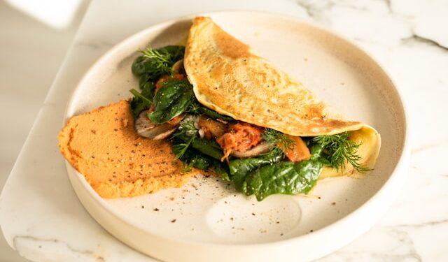 Omelete de caneca é a nova sensação do café da manhã aqui em casa