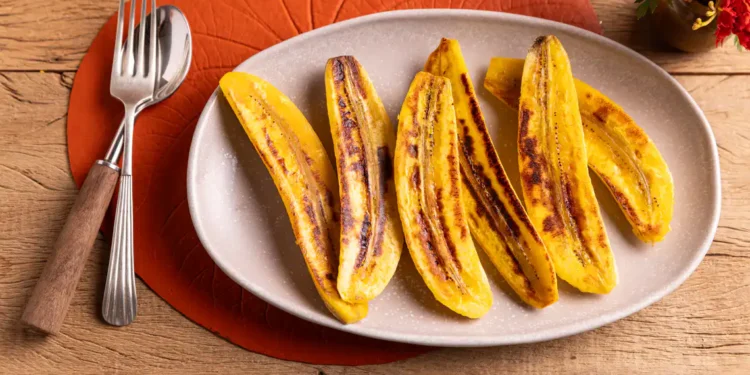 Essa receita de banana cozida foi minha mãe que ensinou e agora só faço ela no café da tarde