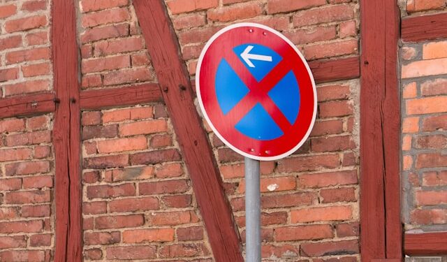 Qual o significado das novas placas de trânsito com bordas verdes e onde ficam