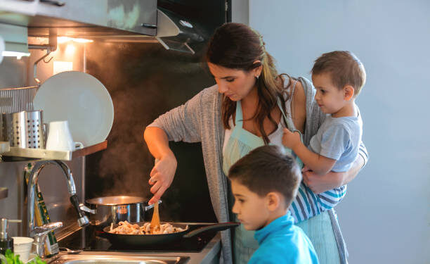 Auxílio‑benefício será liberado a mulheres que trabalham como donas de casa
