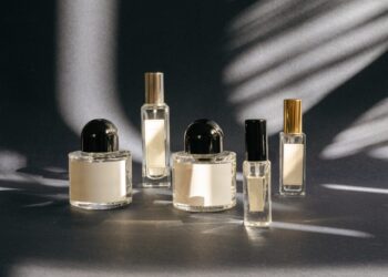 Quem guarda frascos de perfume, agora tem um verdadeiro tesouro