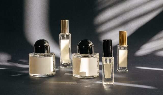 Quem guarda frascos de perfume, agora tem um verdadeiro tesouro