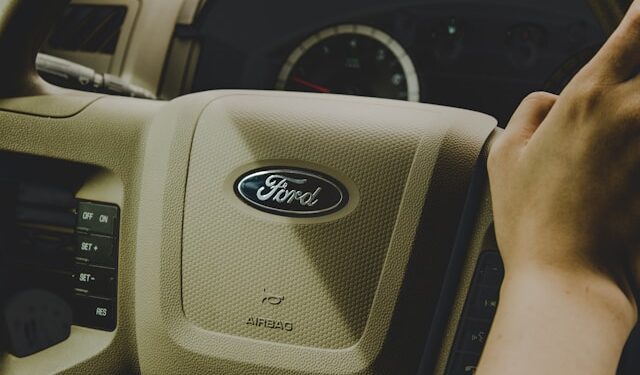 Mais de 850 mil veículos da Ford são chamados para recall