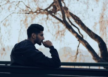 Ciência explica como o ato de ficar parado influencia nosso cérebro