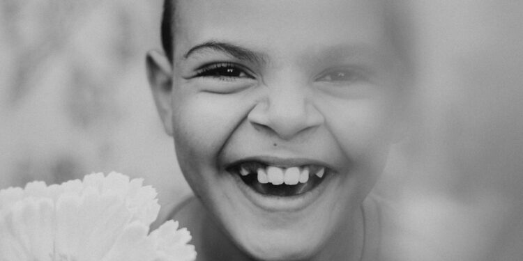 O que é a puberdade do dente mole e como ela afeta crianças de 6 anos