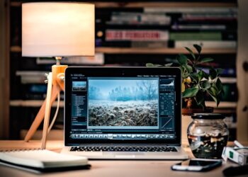 A verdade que ninguém te contou sobre deixar o computador muito tempo ligado