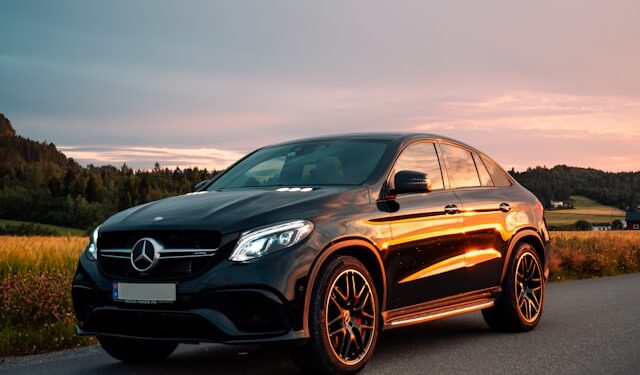 5 carros ‘de patrão’ que a manutenção não pesa tanto no bolso em 2025