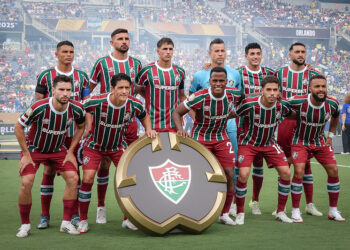 Possível comprador do Fluminense tem fortuna de R$ 58 bilhões