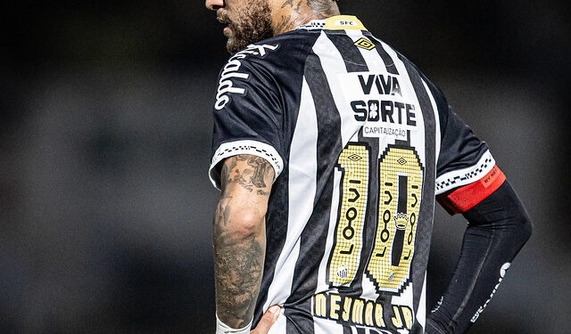 Neymar determina onde não quer mais jogar com o Santos