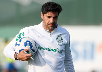 Abel Ferreira negou convite para tomar café com Ana Maria Braga