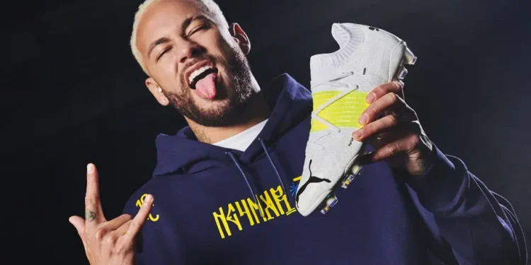 Caímos da cadeira ao descobrir quanto Neymar ganha da Puma todos os meses