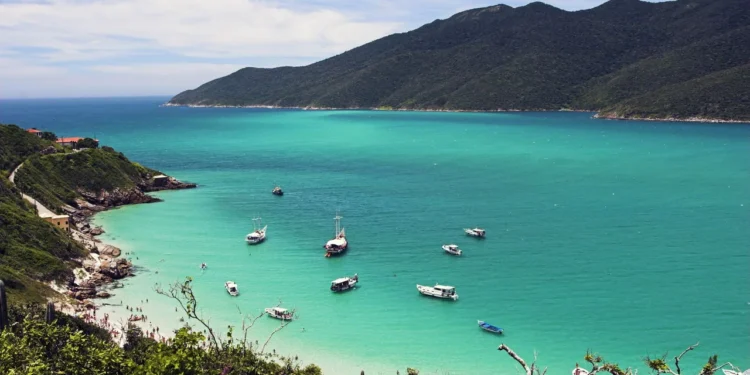 Pessoas ficam até emocionadas quando chegam nesse paraíso do Brasil
