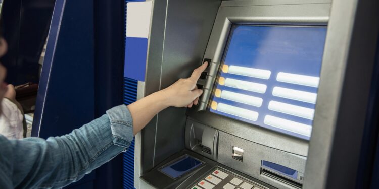 Banco tradicional anunciou o fechamento de agências e fim de ciclo para funcionários