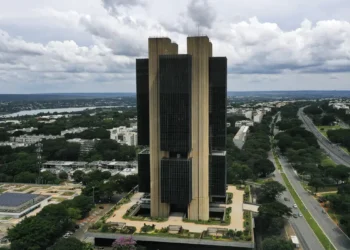 Banco Central fez comunicado a todas as pessoas que possuem moedas de 50 centavos