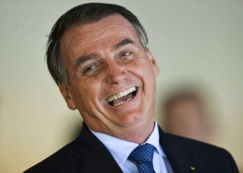 Filme sobre Jair Bolsonaro em produção? Veja o que se sabe