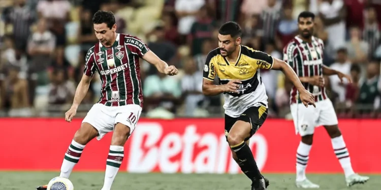 Tricolor troca conta antiga por R$ 500 mil em tintas