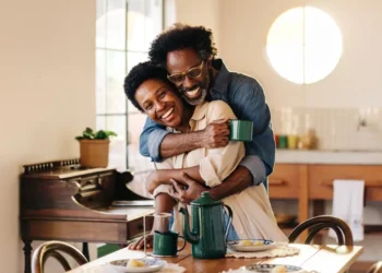 Ciência aponta 5 itens como essenciais para um lar ser feliz de verdade