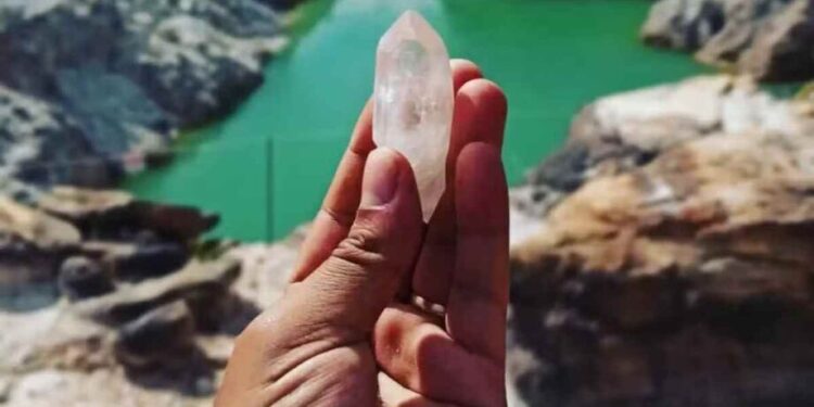 Maior mina de cristais do mundo fica pertinho de MS e pouca gente sabe