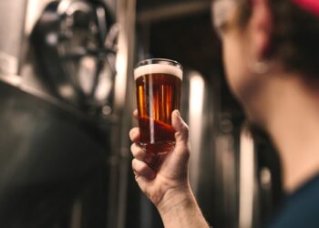 Veja o que aconteceu com o homem que sobreviveu um mês bebendo só cerveja