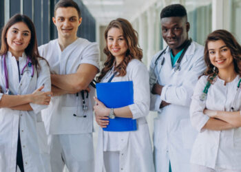 Pode ficar mais difícil cursar medicina a partir de agora