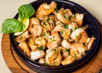 Um pescador me ensinou a observar esse detalhe quando for comprar camarão no supermercado