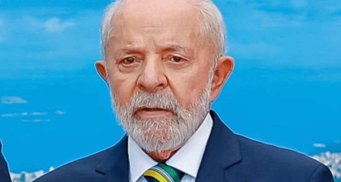 Enquanto Lula reclama dos R$ 46 mil que recebe todo mês, salário mínimo vai subir R$ 112 em 2026