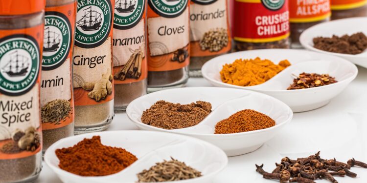 Especiaria confundida com açafrão é ideal para turbinar sua disposição e foco