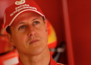 Michael Schumacher já assinou contrato para correr com Verstappen na Fórmula 1