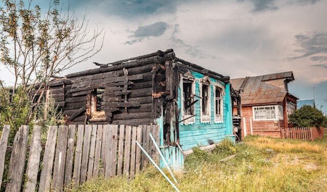 Furacão com 155 km/h deixou 1500 casas destruídas no Brasil
