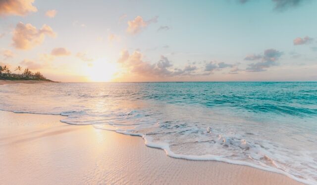 Cidade do litoral paulista está desbancando destinos paradisíacos do Nordeste