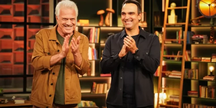 Enquanto Pedro Bial ganha R$ 800 mil mensais, Tadeu Schmidt recebe bem mais na Globo