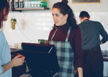 A verdade que ninguém te contou sobre tomar café depois das 9h da manhã
